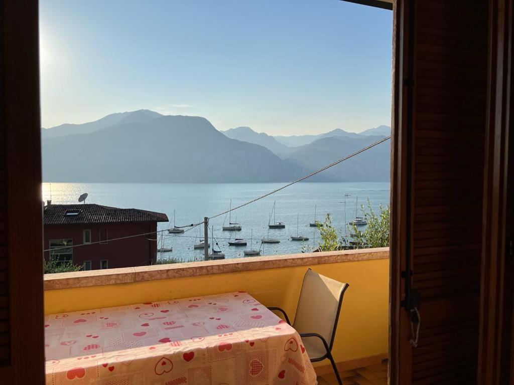 Casa Edda Leilighet Brenzone sul Garda Eksteriør bilde